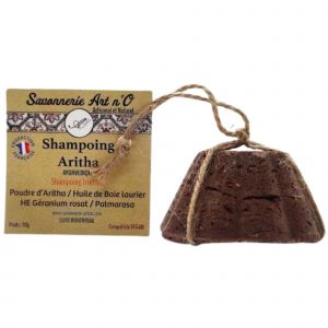 shampoing solide à la poudre ayurvédique d'aritha. Soin contre les problèmes de peaux. Lutte efficacement contre les poux.